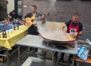 feria de la primavera en el centro español de La Haya